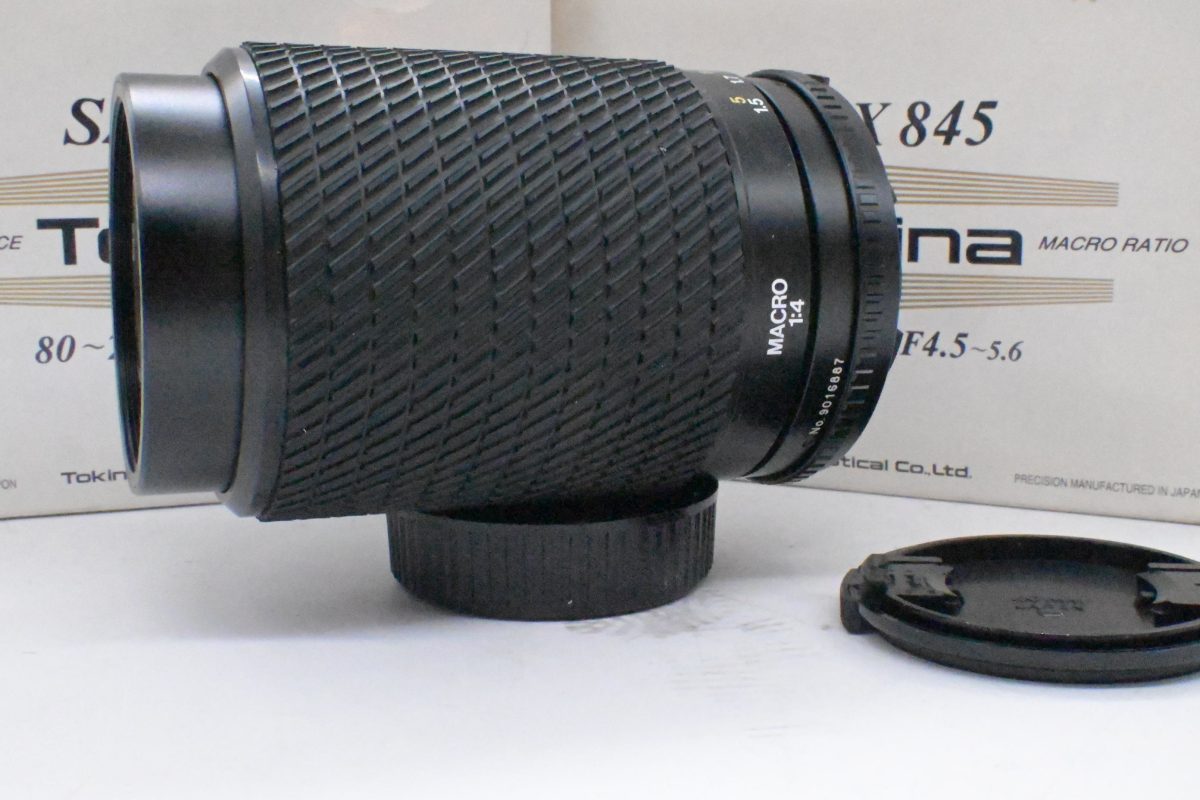 Tokina 80-200mm f/4-5.6 per Nikon AIS