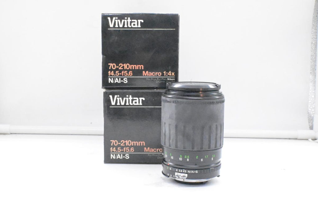Vivitar 70-210 F4-5.6 x Nikon AI-S
