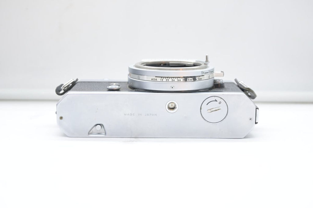 Nikkormat FT2