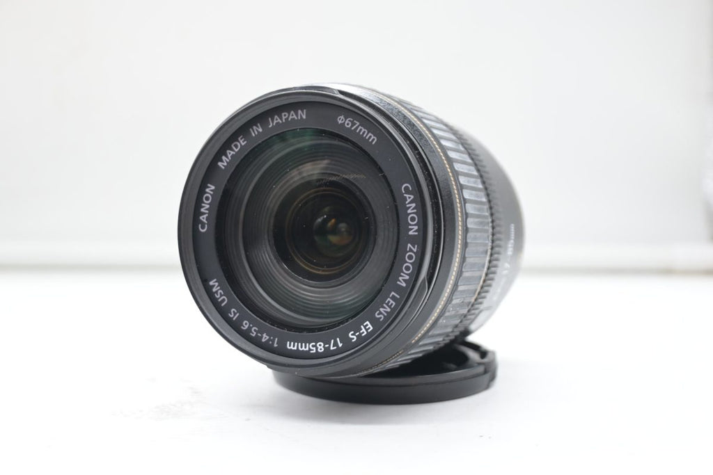 Canon EF-S 17-85mm f/4-5.6 IS USM