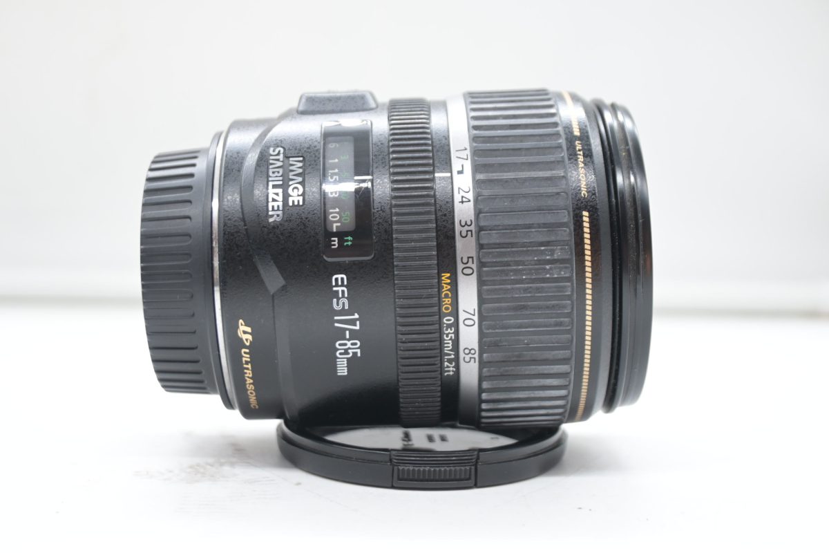 Canon EF-S 17-85mm f/4-5.6 IS USM