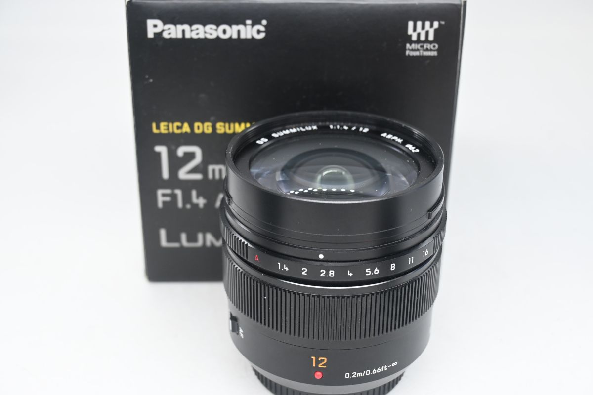 Panasonic Leica DG Summilux 12mm f/1.4 ASPH