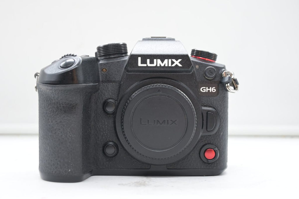 Panasonic Lumix GH6