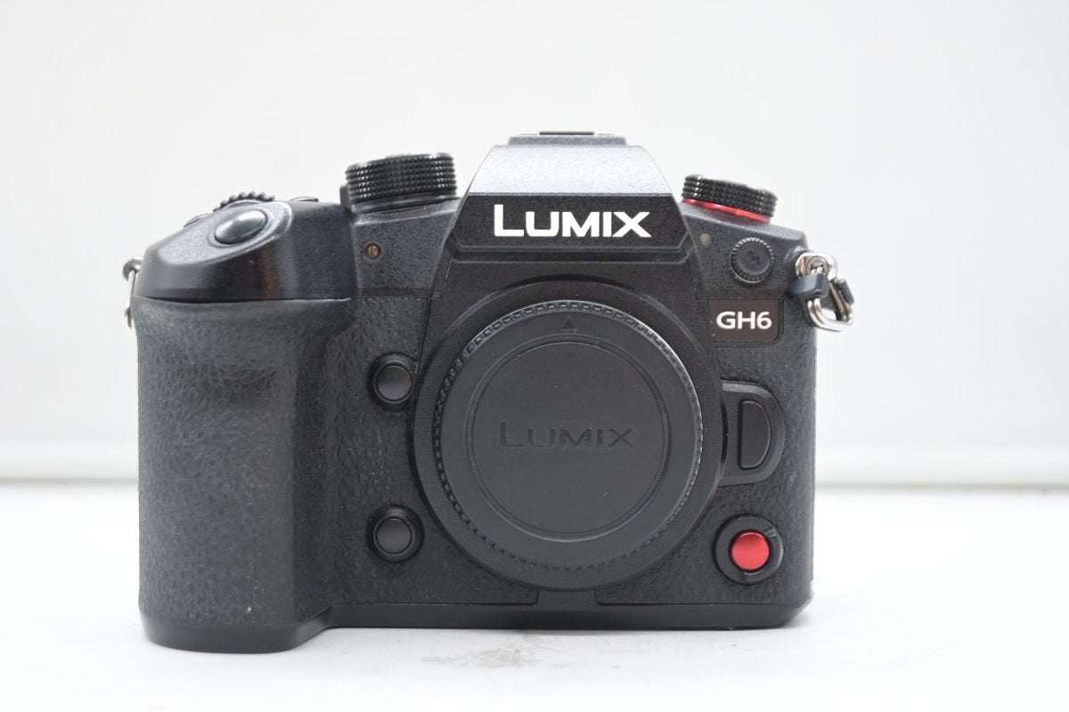 Panasonic Lumix GH6