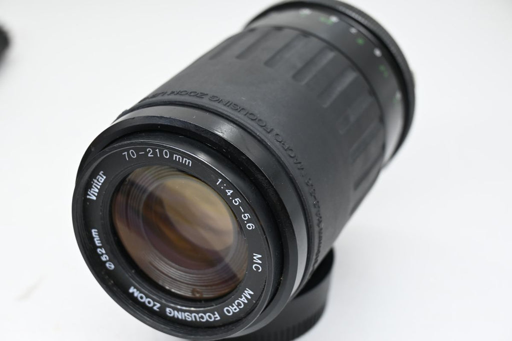Vivitar 70-210mm f/4.5-5.6 Macro Focusing Zoom X Yashica
