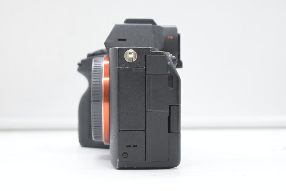 Sony a7 IV Solo Corpo