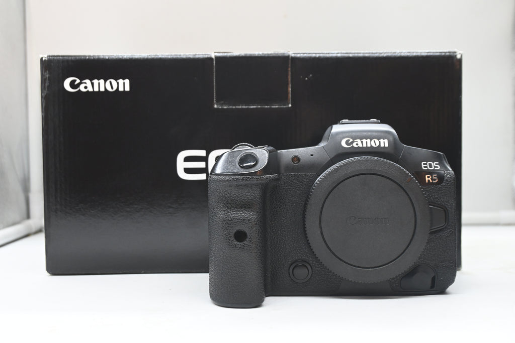 Canon EOS R5