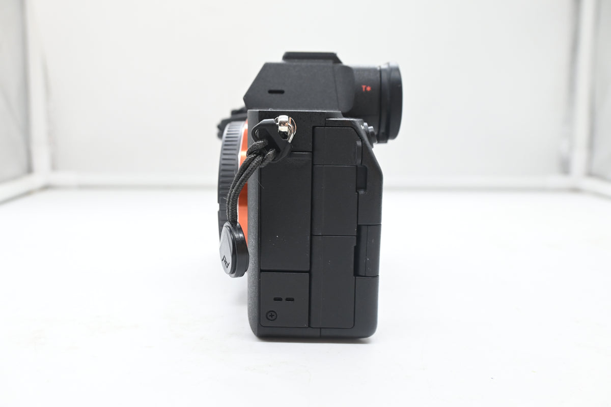 Sony Alpha 7 IV