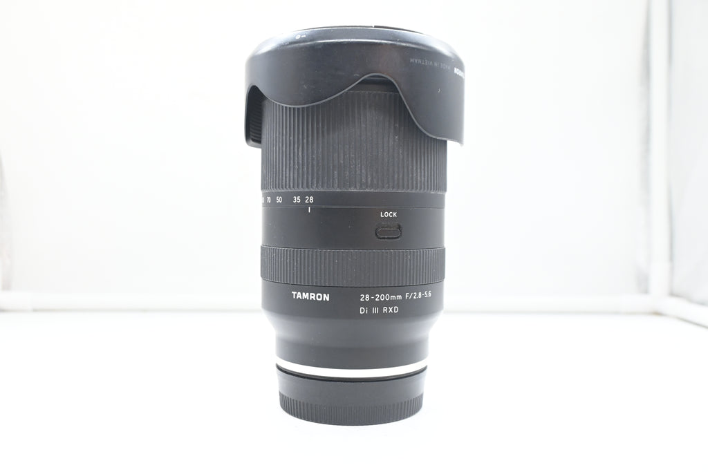 Tamron 28-200mm F/2.8-5.6 Di III RXD x Sony E