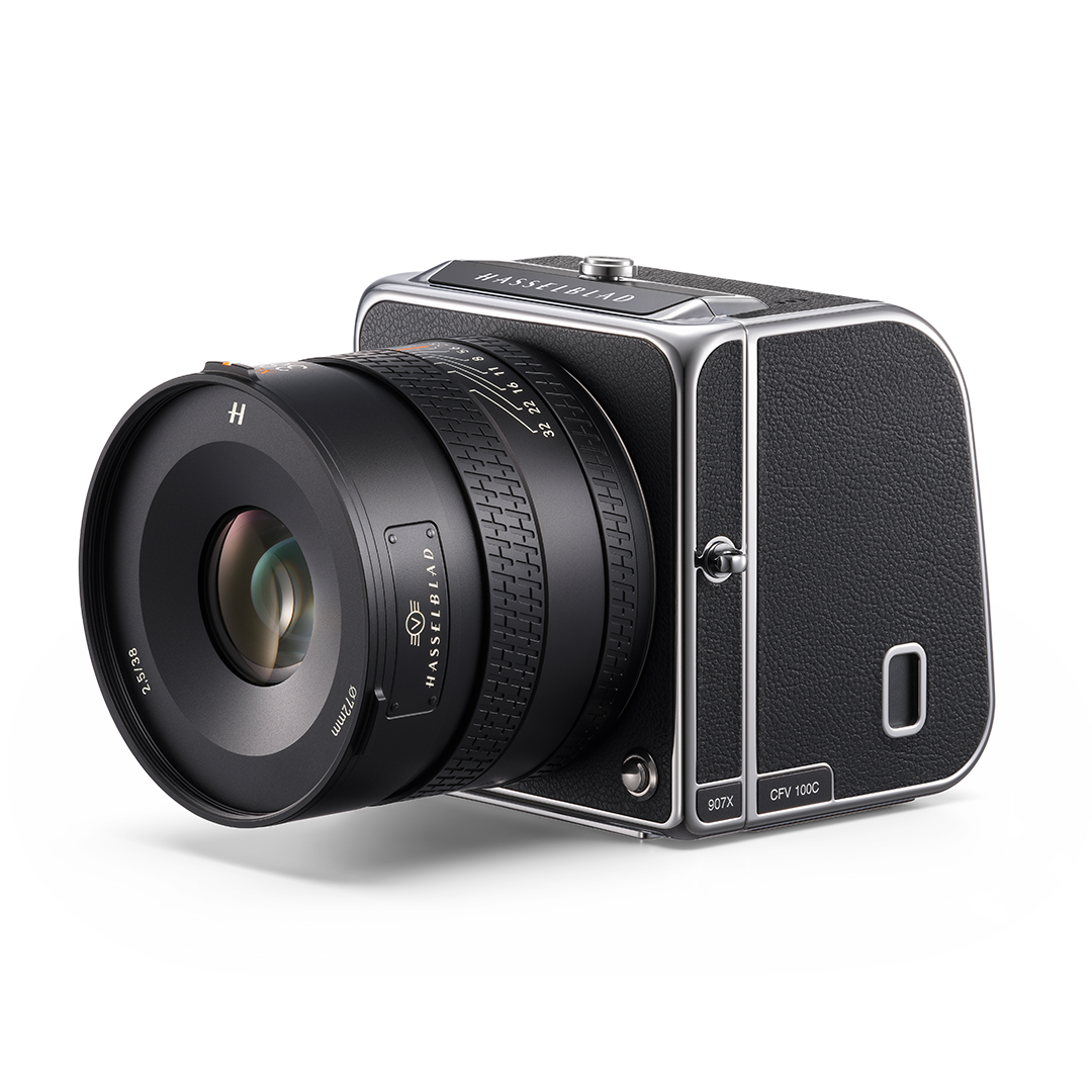 Hasselblad 907X & CFV 100C