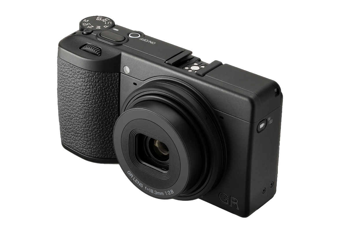 Ricoh GR IV Monochrome - Garanzia Fowa 4 Anni