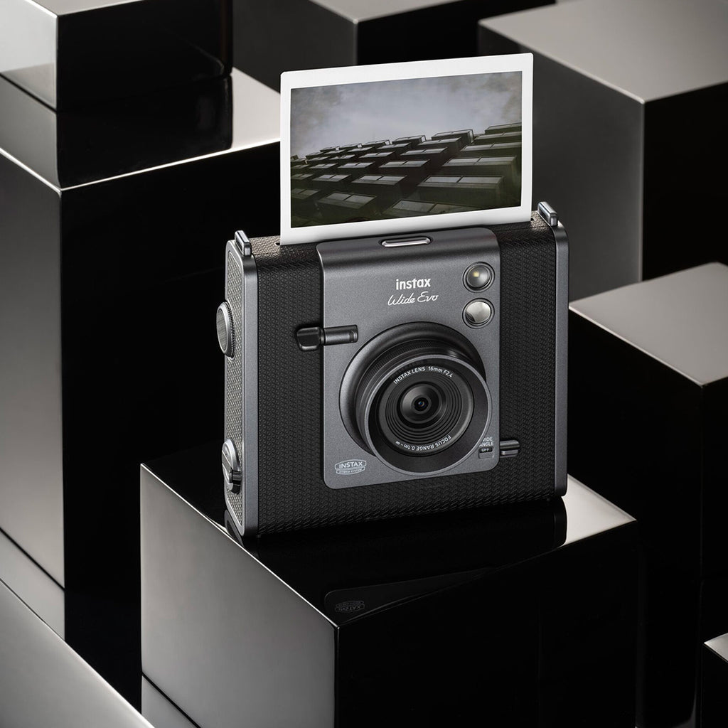 Fujifilm Instax Wide Evo