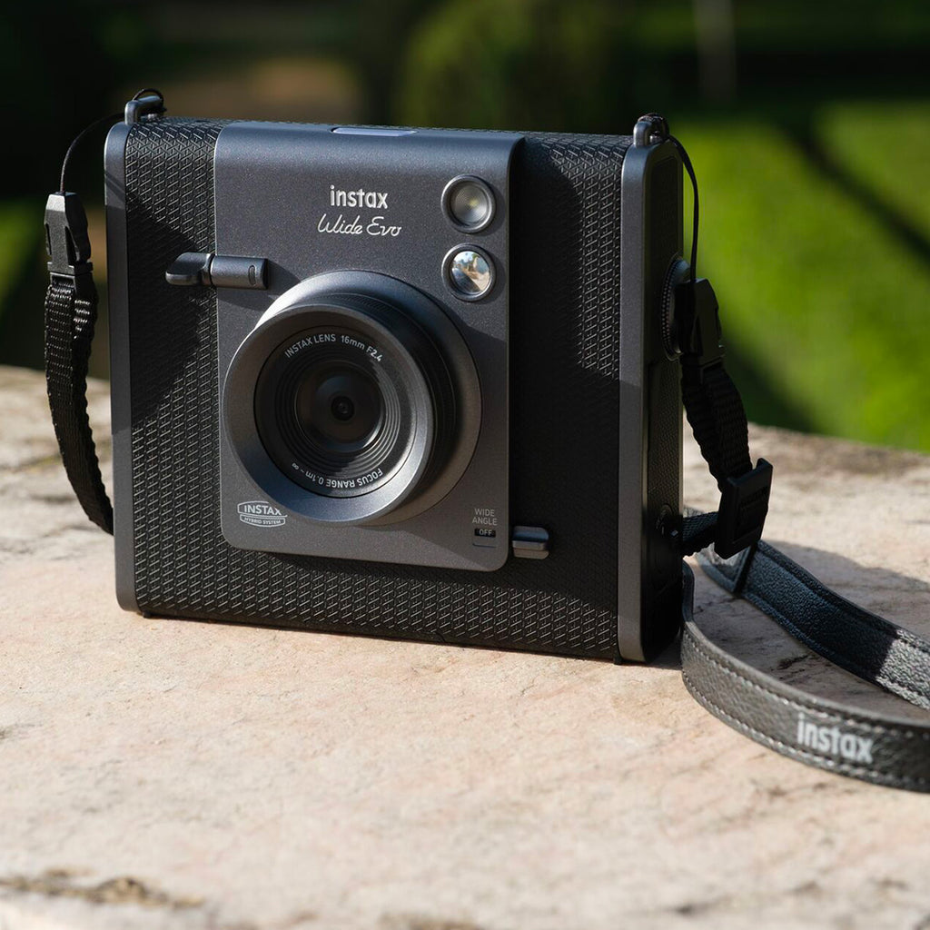 Fujifilm Instax Wide Evo
