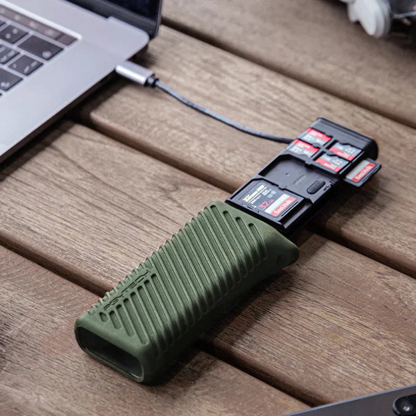 Pgytech Gm-162 Lettore E Wallet Per Memory Card ( Vari Colori )