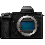 Panasonic LUMIX S5 IIX - Garanzia Fowa 4 Anni - Varie Configurazioni - A CASA TUA IN 3/4 GIORNI - CASHBACK -100€ FINO AL 10/05/26 - SCONTO IN CASSA -200€ CON VENDITA ABBINATA FINO AL 10/05/26