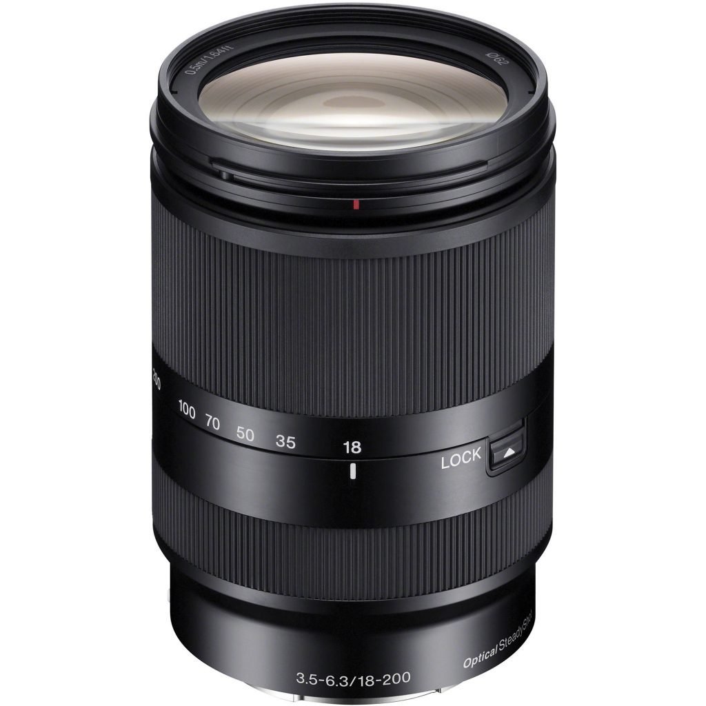 Sony E 18-200mm LE F3.5-6.3 OSS - Garanzia 2+1 Sony Italia