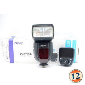 Nissin Di700A + Commander x Canon