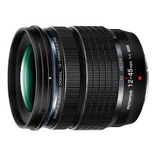 Olympus M.Zuiko 12-45mm F4.0 PRO – Garanzia Polyphoto – CASHBACK 100€ fino al 31/03/24