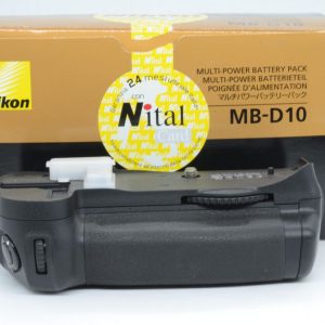 Nikon MB-D10