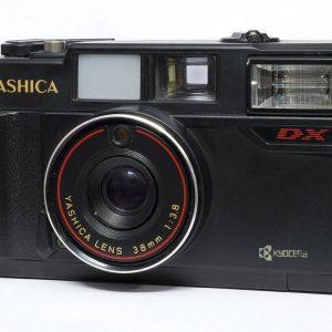 Yashica MF-2 + Tracolla in Ecopelle con Logo Yashica