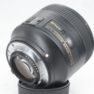 Nikon AF-S 85mm f/1.8