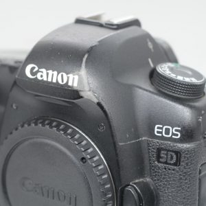 Canon 5D Mark II Corpo + Impugnatura In Omaggio !