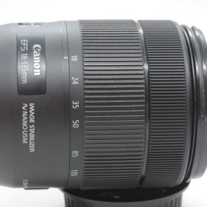 Canon EF-S 18-135mm f/3.5-5.6 IS USM