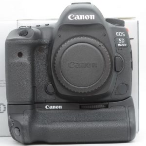 Canon 5D Mark IV Corpo  + Battery Grip OMAGGIO !