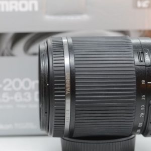 Tamron 18/200 f 3,5-6,3  X Canon