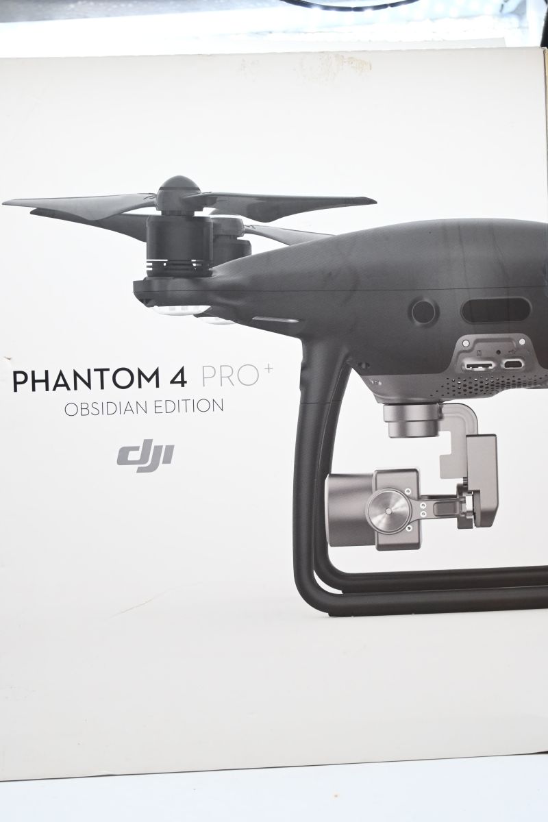 DJI Phantom 4 PRO + Obsidian Edition