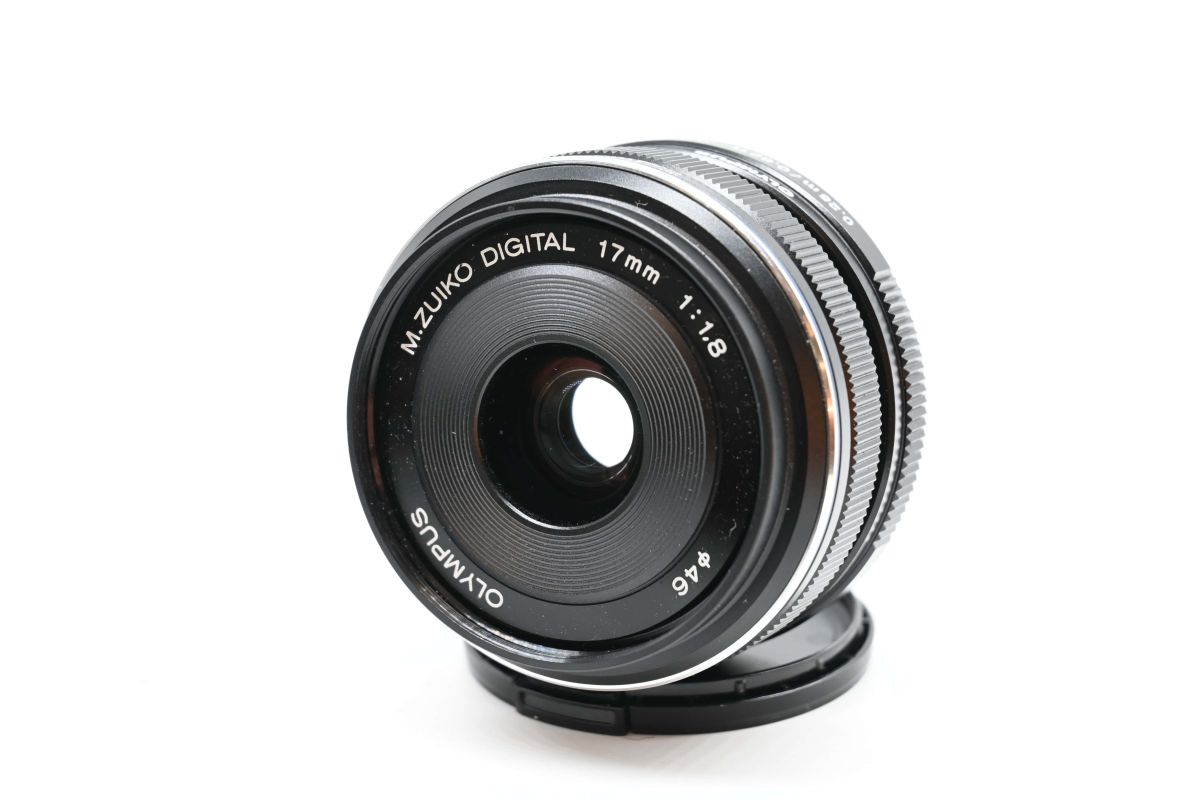 Olympus M.Zuiko 17mm f/1.8