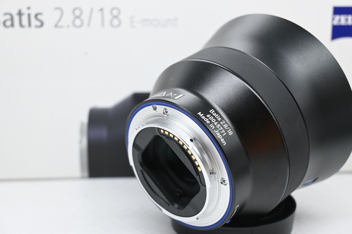 Zeiss Batis 18mm f/2.8 X Sony