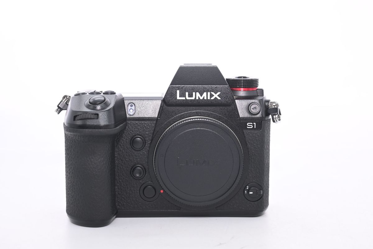 Panasonic S1  Corpo