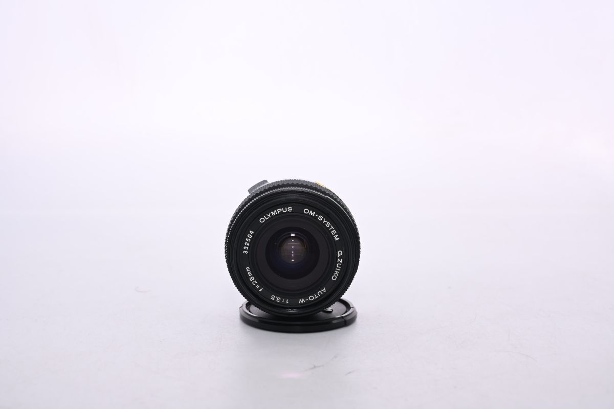 Olympus  Zuiko 28mm F/3.5