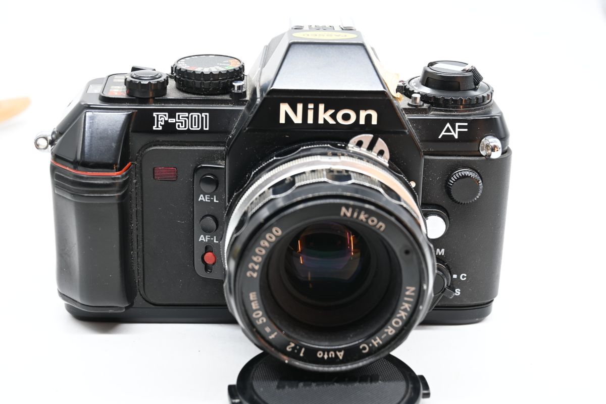 Nikon F501 + AI 50mm  F2