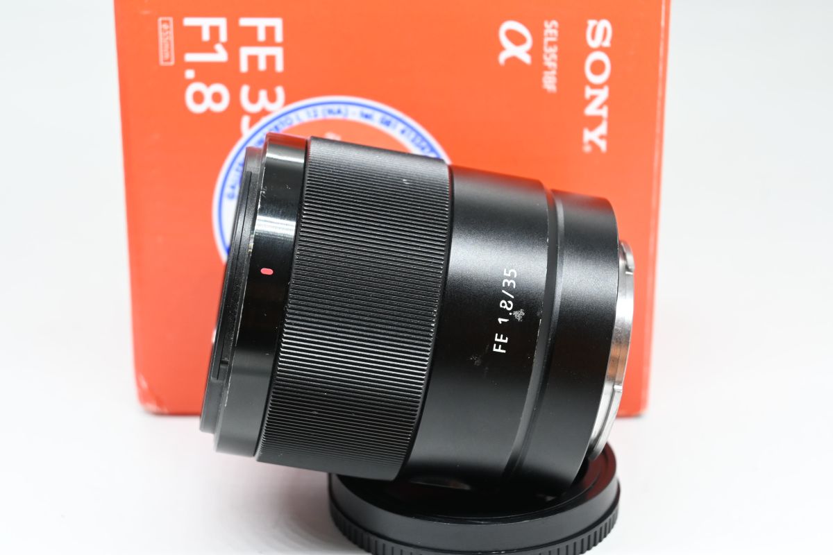 Sony FE 35 mm f 1.8
