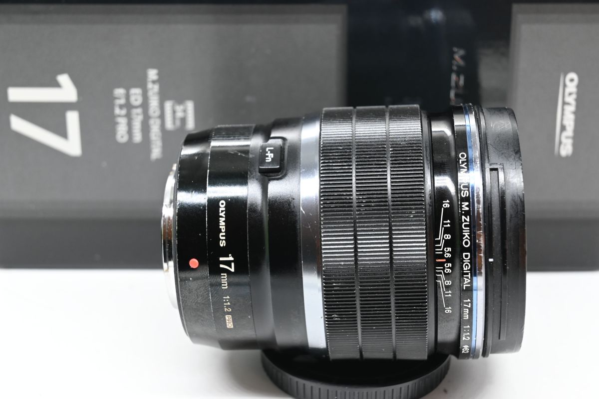 Olympus M.Zuiko ED 17mm f/1.2 Pro