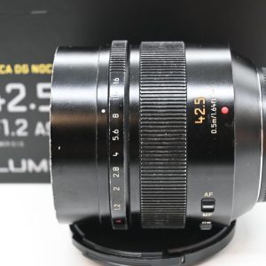 Panasonic Leica DG Nocticron 42.5mm f/1.2 ASPH OIS
