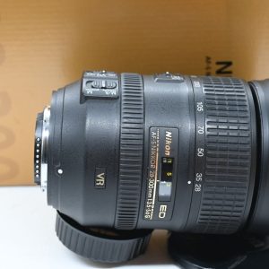 Nikon AF-S 28-300mm f/3.5-5.6 G ED VR