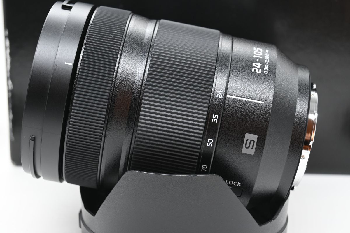 Panasonic Lumix S 24-105mm f/4 Macro OIS