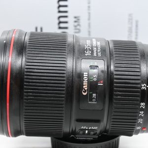 Canon EF 16-35mm f/4L IS USM