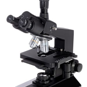 Microscopio trinoculare digitale Levenhuk D870T 8M