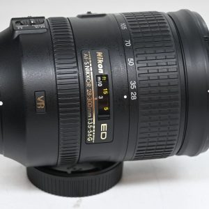 Nikon AF-S 28-300mm f/3.5-5.6 G ED VR