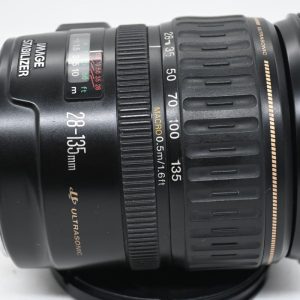 Canon EF 28-135mm f/3.5-5.6 IS USM