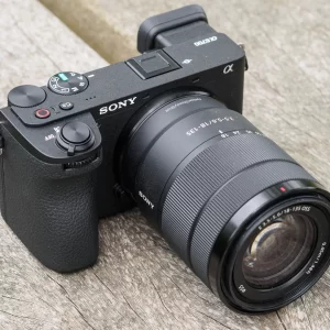 Sony A6700 con 18/135 – Garanzia 2+1 Sony Italia – Promo Sconto Ottiche fino al 30/09/23