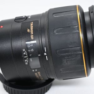 Tamron SP 90mm f/2.8 Di Macro  X Canon