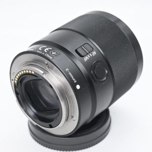 Sony FE 35mm f/1.8