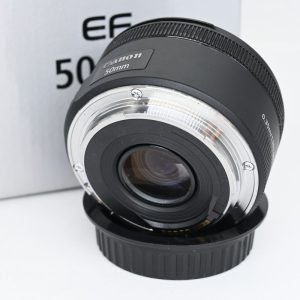 Canon EF 50mm f/1.8 STM