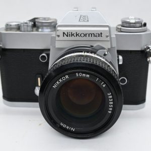 Nikkormat EL con 50mm f 1.4