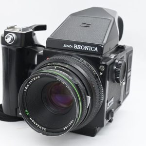 Zenza Bronica ETR-S + Pentaprisma + 75mm f 2,8 + Magazzino